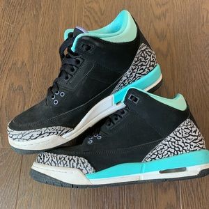 7Y/ EUR40 Black and teal Jordans